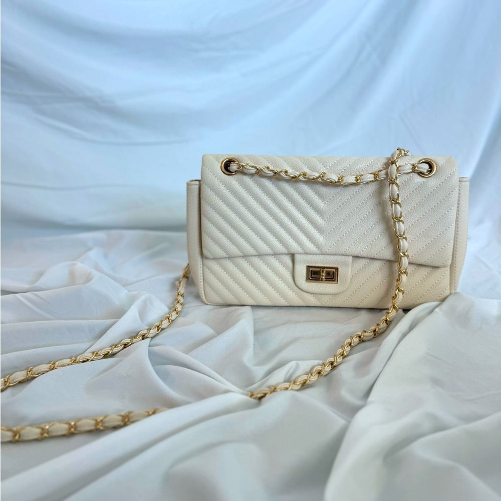 Women’s Cream Shoulder Bag Crossbody Bag